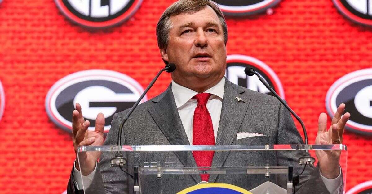 How Tall is Kirby Smart