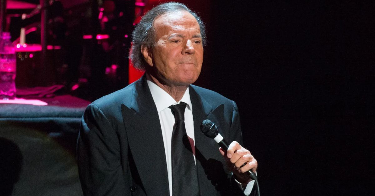 Julio Iglesias Net Worth